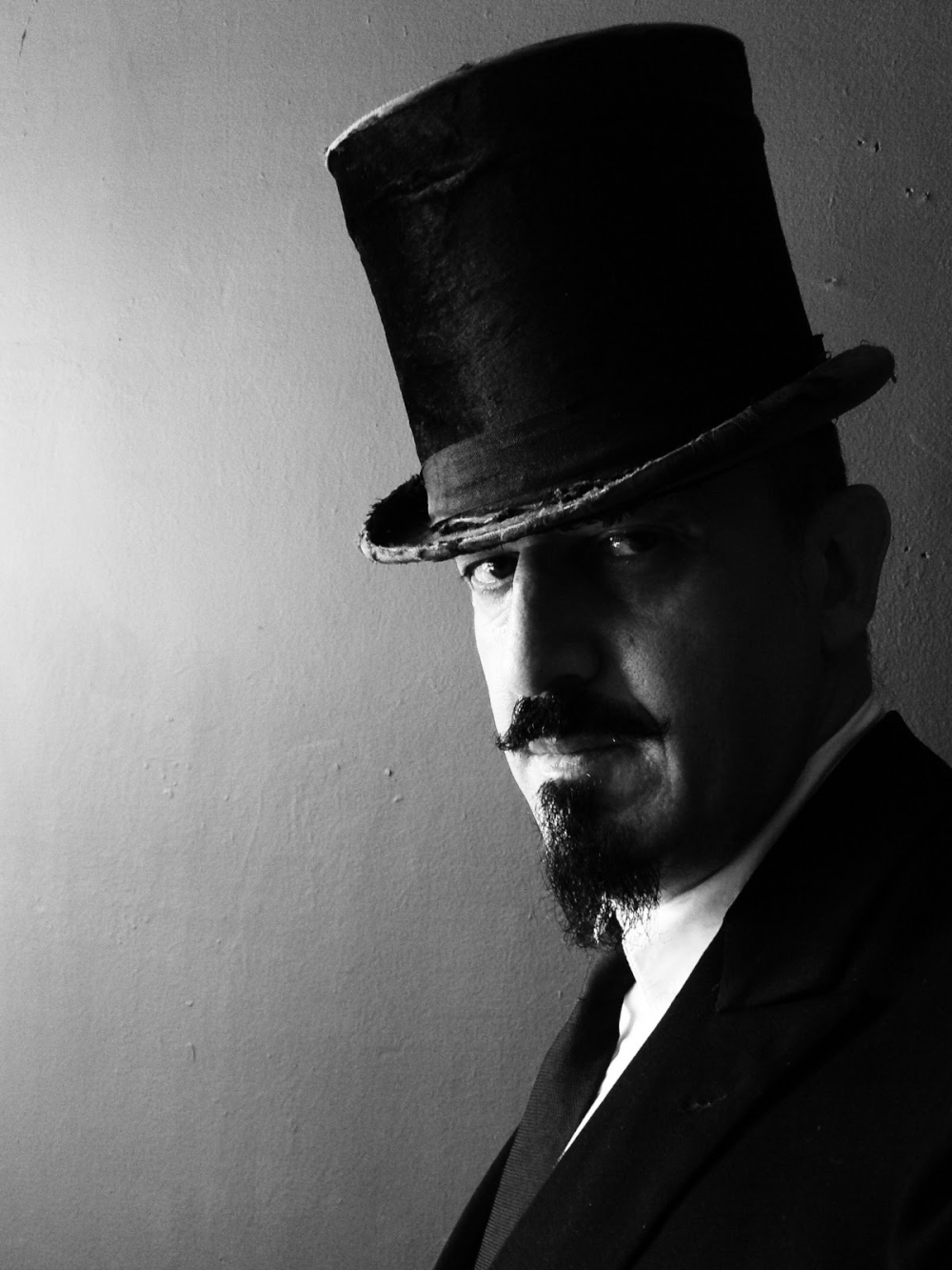 'The Master': Daniel Storto dresses in tune with the saying
