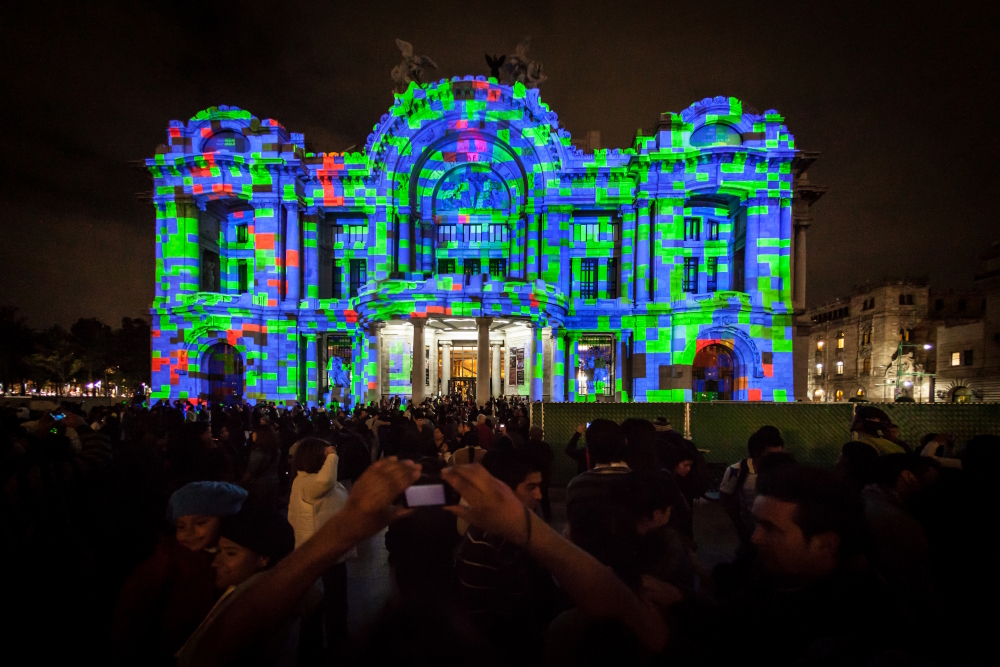 El Origin Del Mundo (2013) - Generative and interactive virtual-reality installation as part of Filux, Festival International de las Luces in Palacio de Bellas Artes, México D.F. (Mexico).
