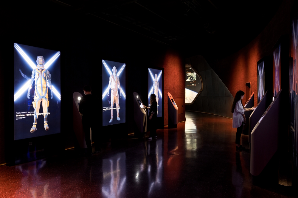 Museum of the Future, exhibition space 'Journey of the Pioneers'.